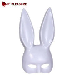 Mascarilla blanca Pleasure Bunny de F*