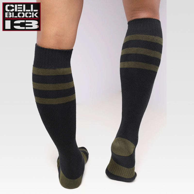 CELLBLOCK 13 - Calcetines hasta la rodilla Linebacker - Verde militar