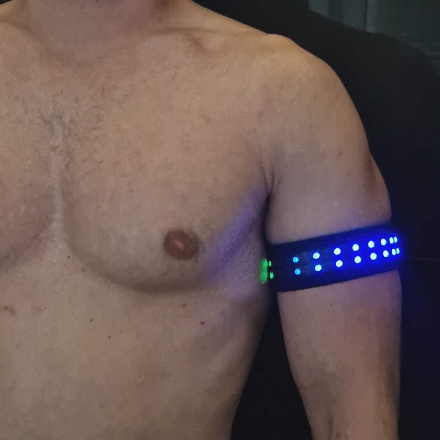 BREEDWELL -STARLIGHT Biceps Band LED 20 animaciones - Verde neón 